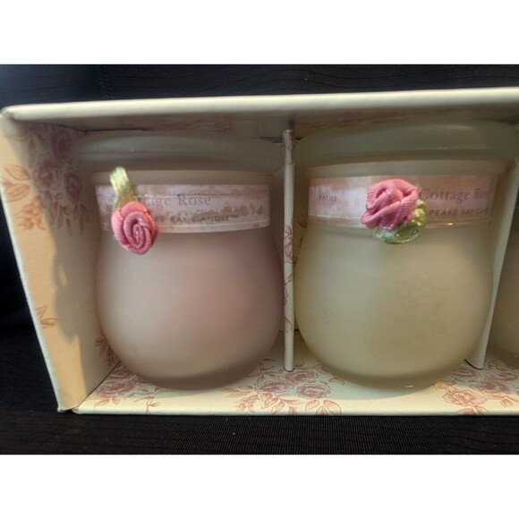 Set of 5 Chesapeake Bay Cottage Rose 2.5" x 2" w/Lid 2 Ounce Pot Belly Jars - Picture 2 of 8